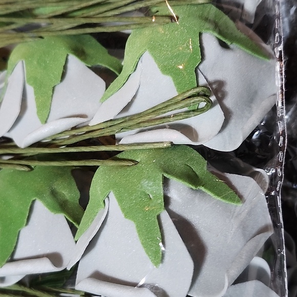 ARTIFICIAL FLOWERS FLEX STEMS GRAY FOAM SOFT ROSES 36 PC - Picture 6 of 9